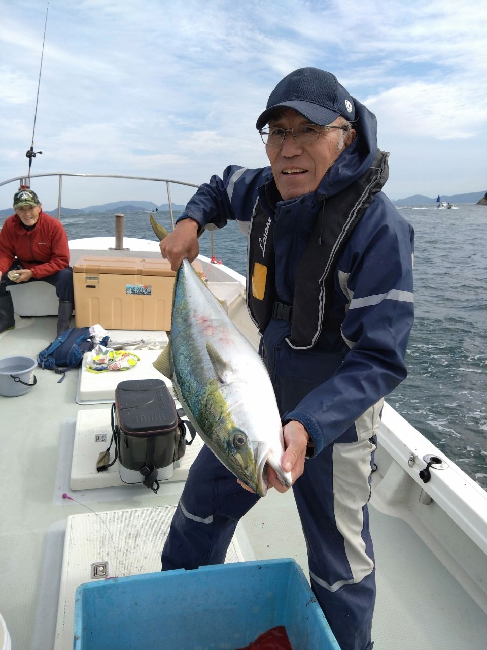 遊漁船勝栄丸（カツエイマル）さんの釣果 1枚目の画像