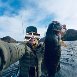 スモールマウスバス