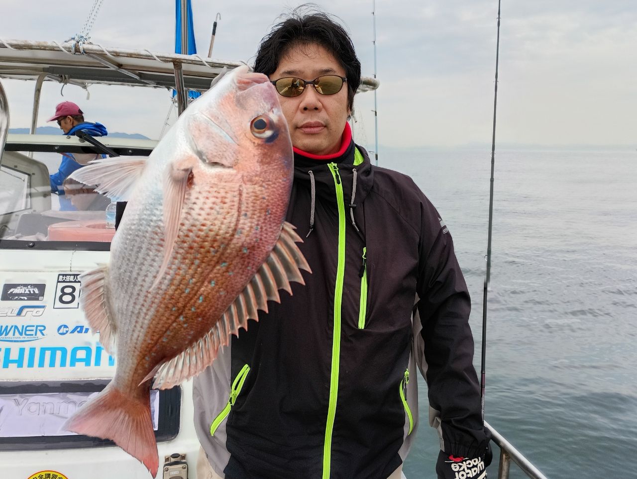 淡輪漁港 恵比寿丸／大阪府の予約可能な船釣りプラン・料金案内-24h