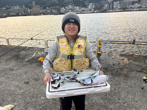 熱海港海釣り施設