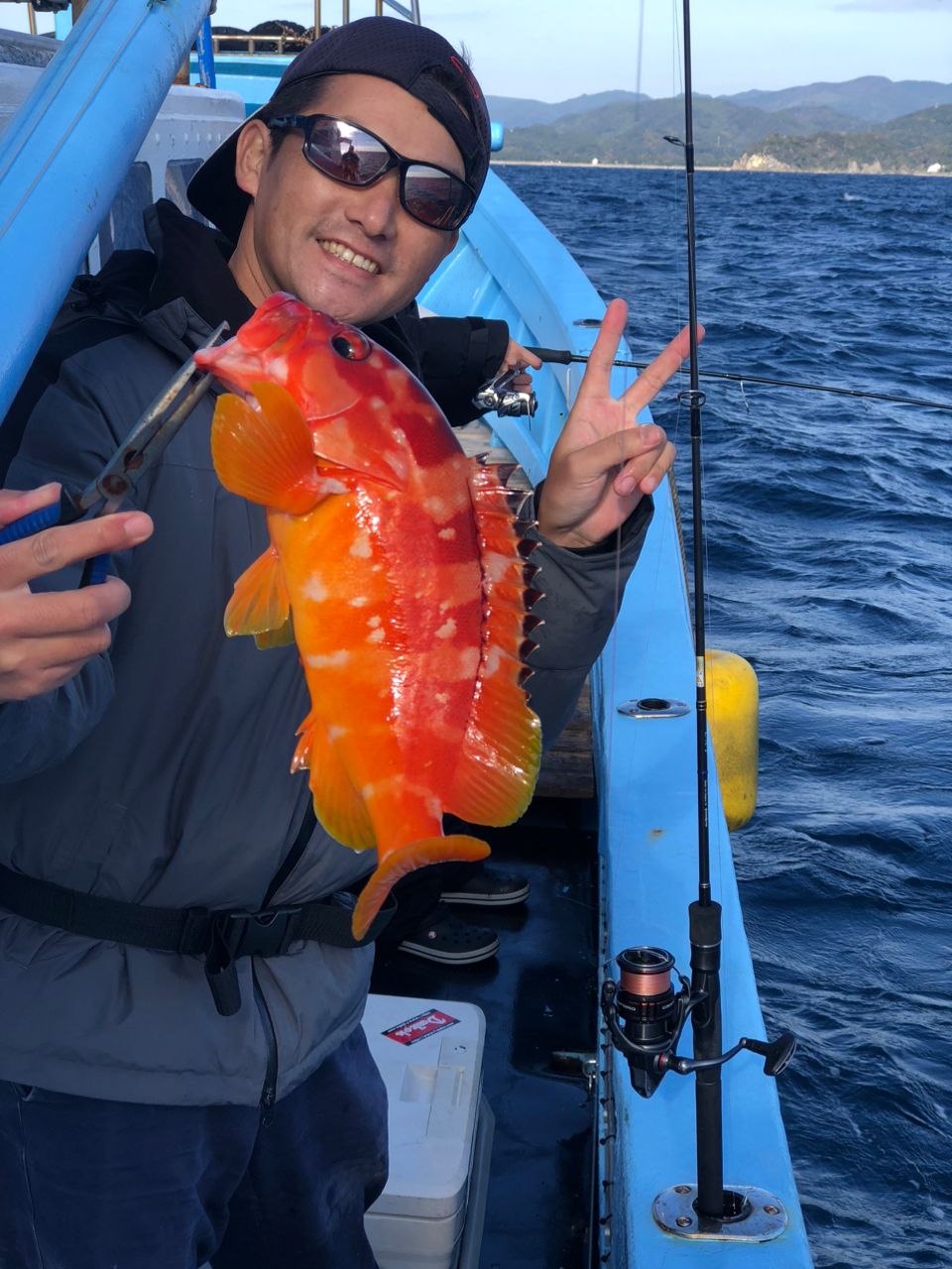 音丸@下田港さんの釣果 2枚目の画像