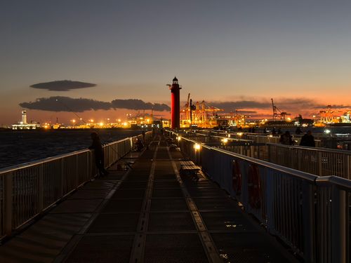 大黒海づり施設