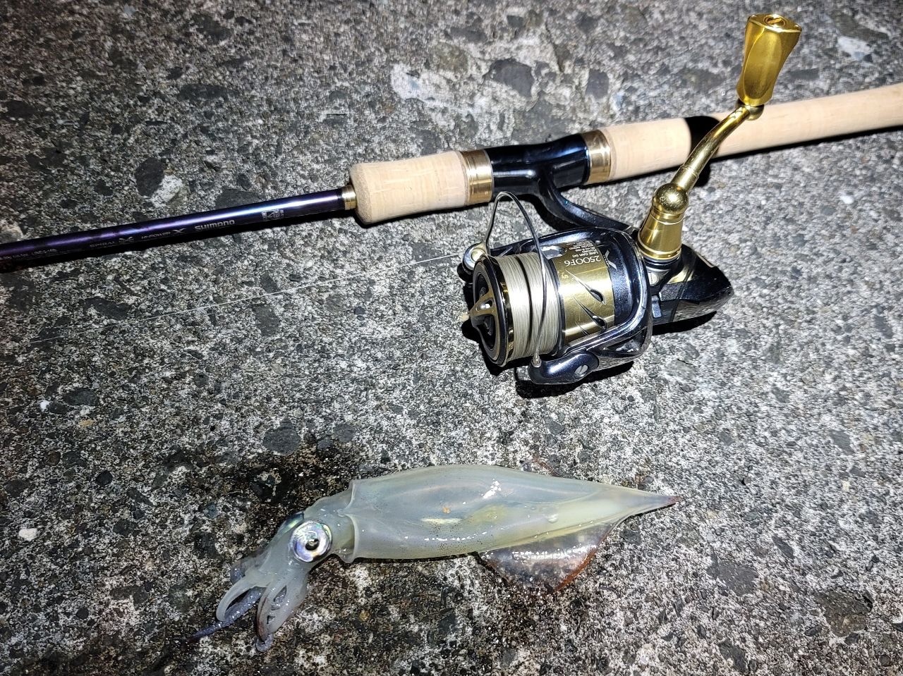 SHIMANO 23ワールドシャウラ リミテッド 2751F-2の最安値・インプレ