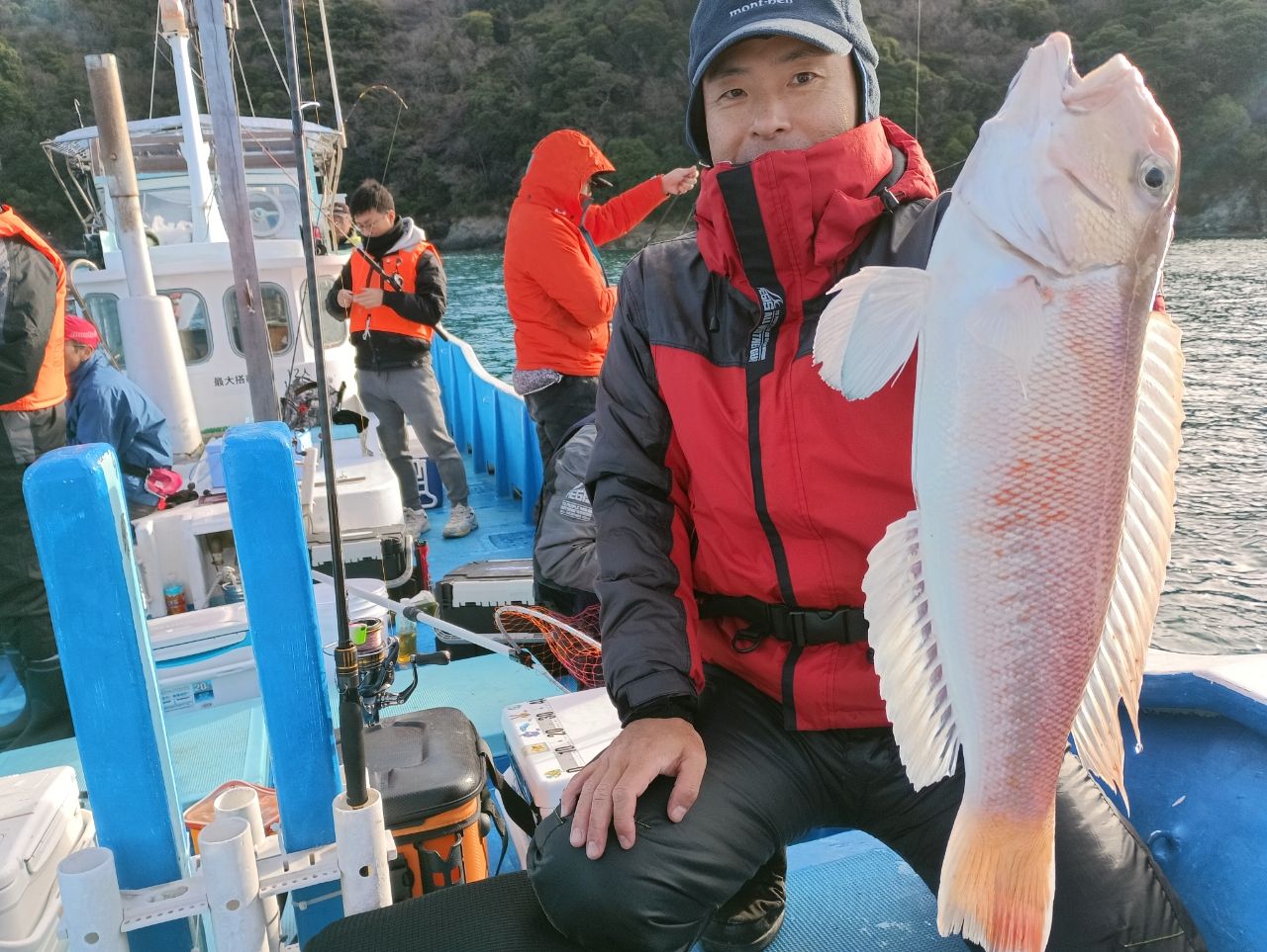 淡輪漁港 恵比寿丸／淡輪漁港】最新の釣果情報 2026年1月速報