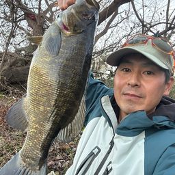 スモールマウスバス