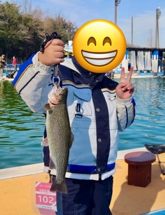 ニジマスの釣果