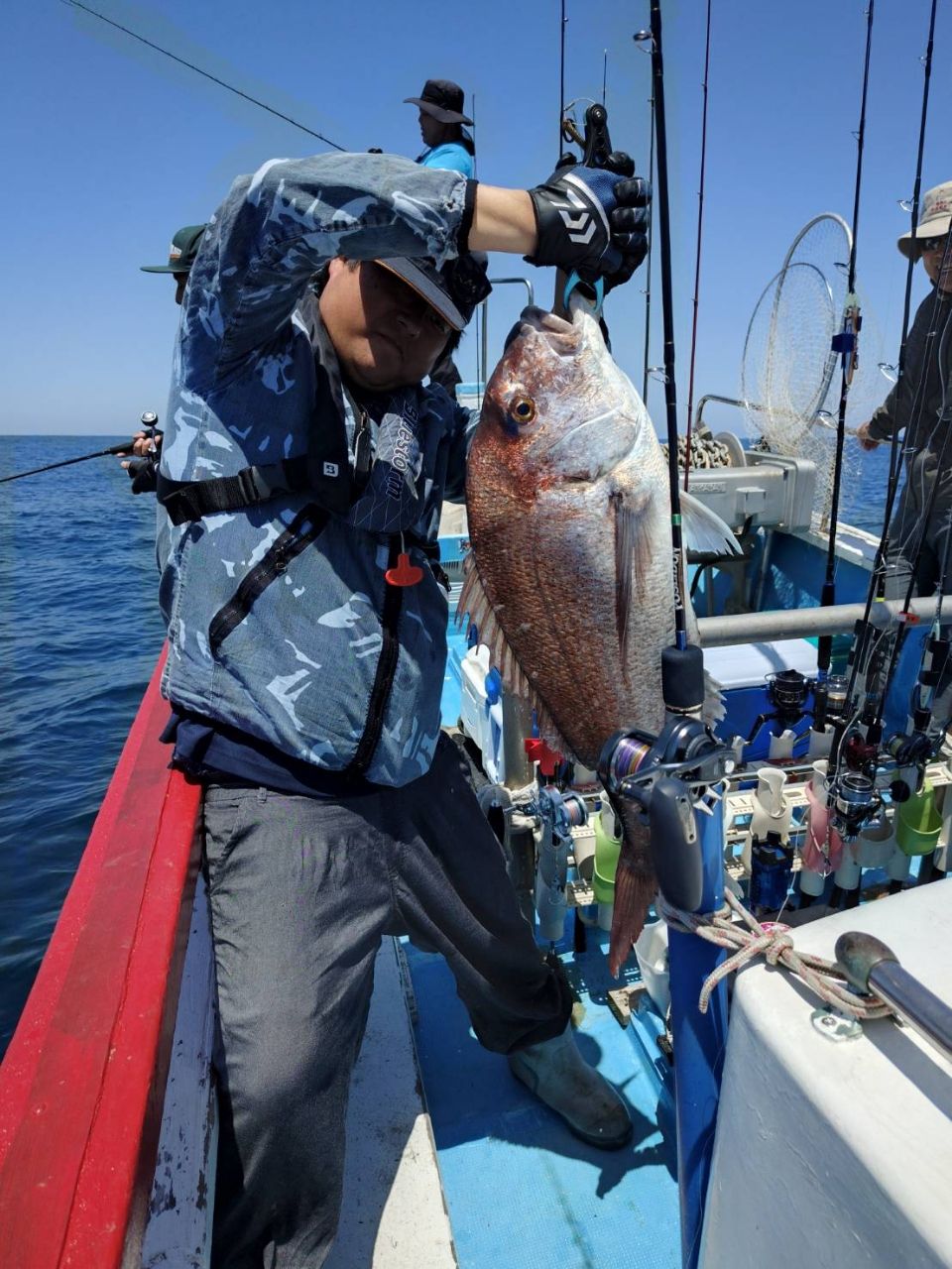SHIMANO 19オシアジガー F カスタム 1500HGの最安値・インプレ・釣果