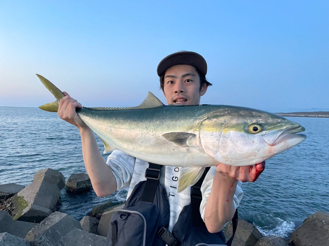 DAIWA 22オーバーゼア 100MHHの最安値・インプレ・釣果 | 本音の口コミ