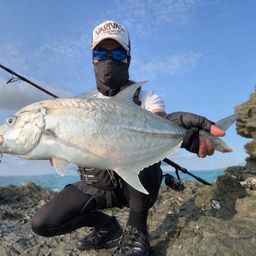 俺さ俺 さんの 2026年04月22日のオニヒラアジの釣り・釣果情報(沖縄県