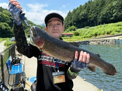 ニジマスの釣果