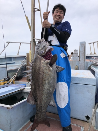 イシナギの釣果