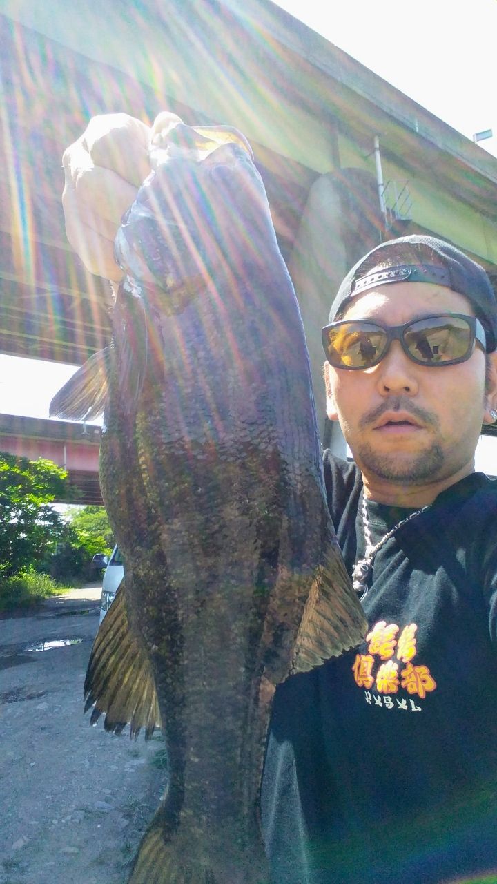 スモールマウスバス