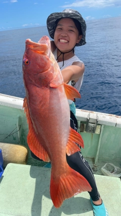 アカジンミーバイの釣果