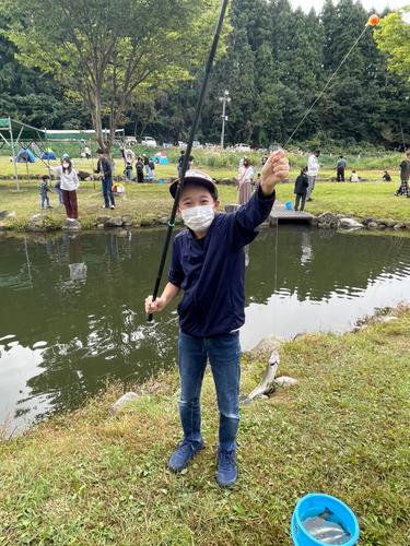 ニジマスの釣果