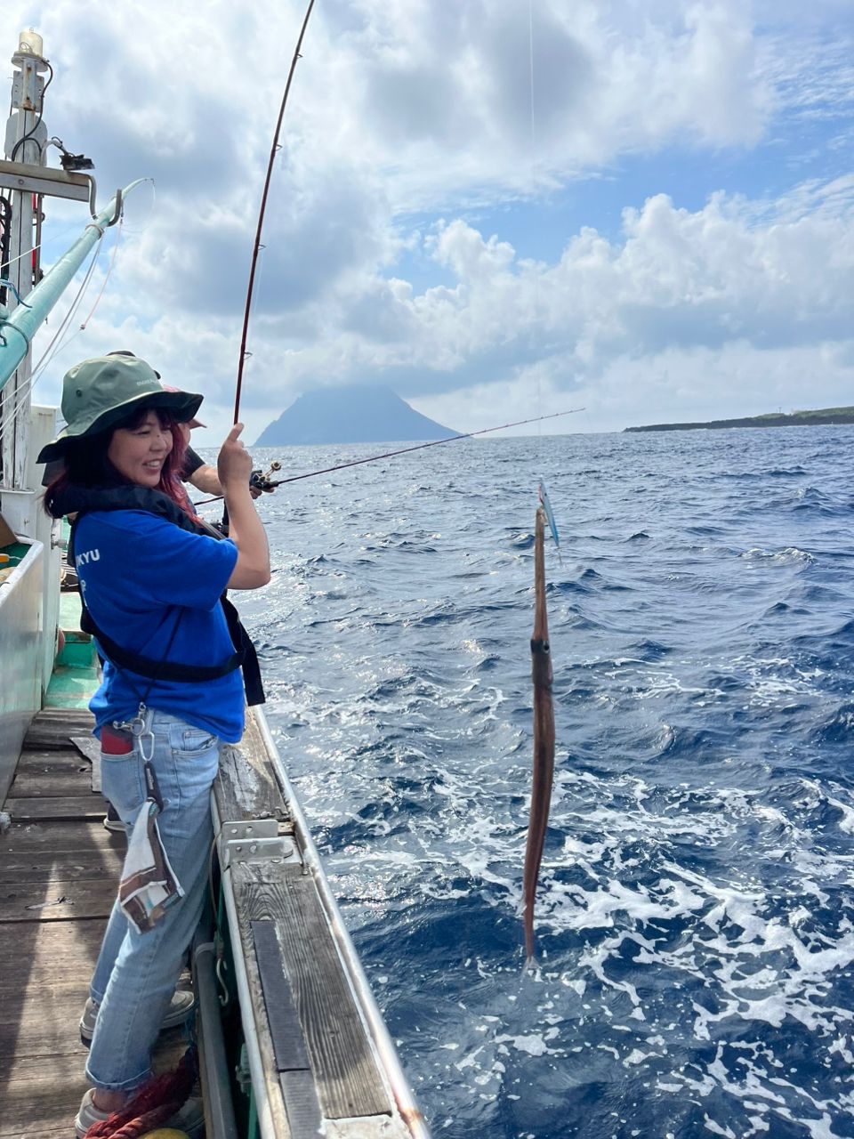 磯釣り師こんちゃん@凪磯釣りClubさんの釣果 3枚目の画像