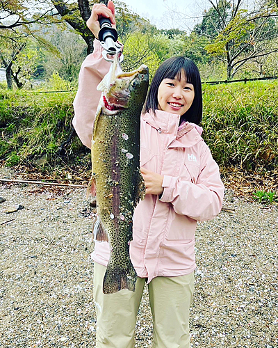 北田原ます釣り場