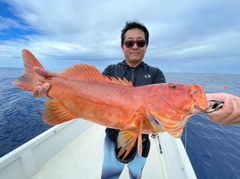 アカジンミーバイの釣果