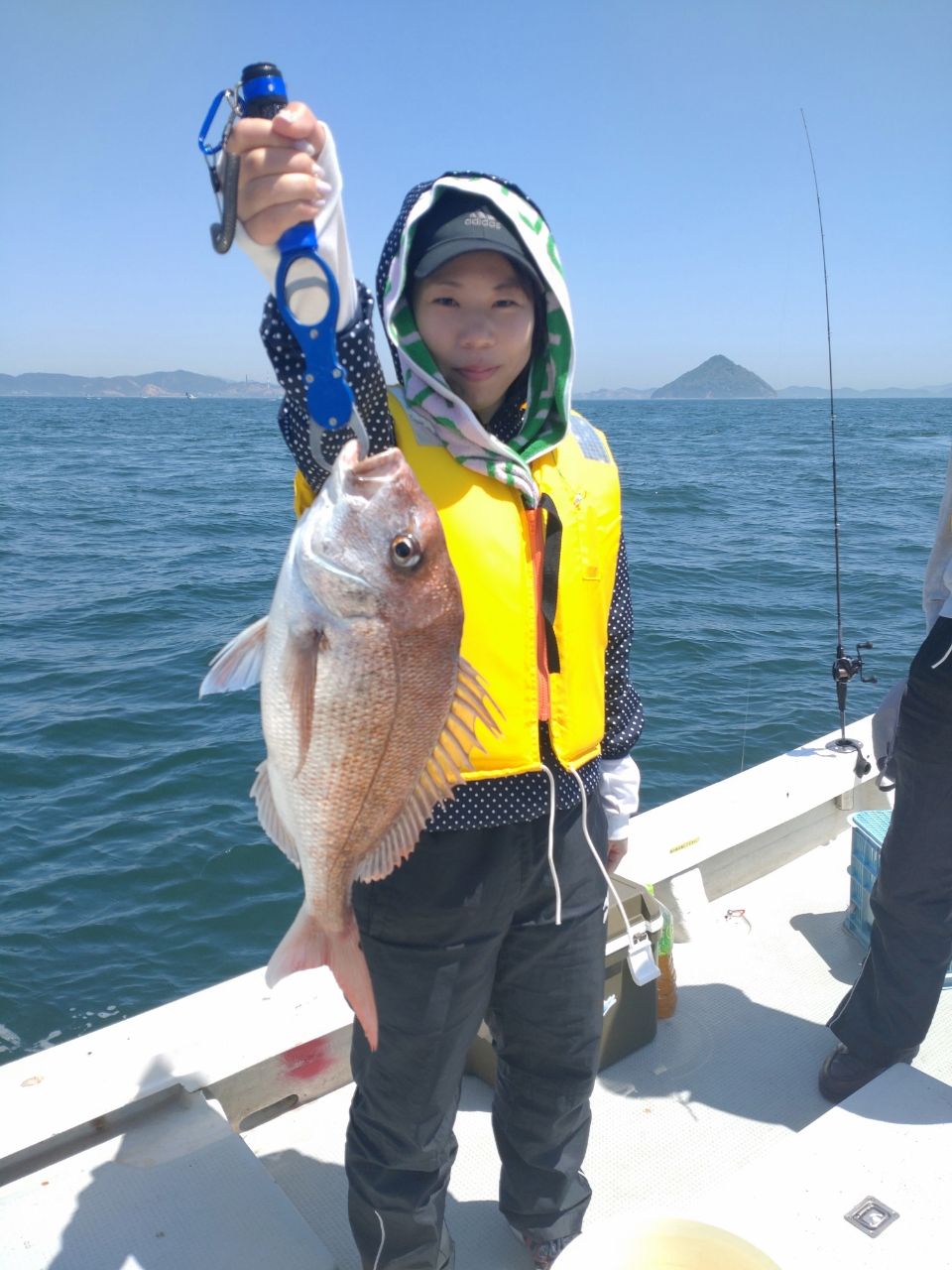 遊漁船勝栄丸（カツエイマル）さんの釣果 3枚目の画像