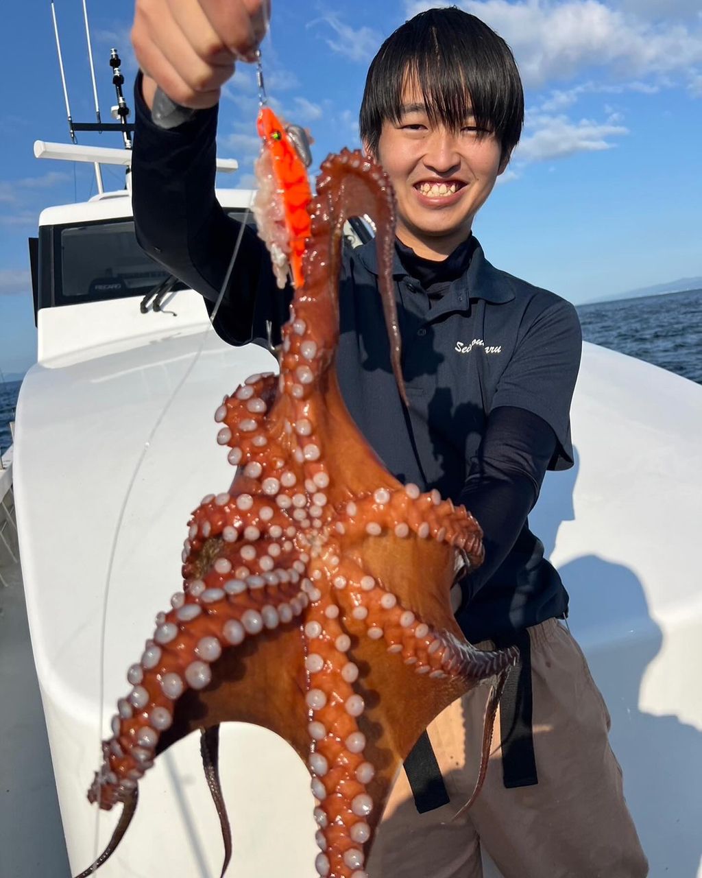 やす淡路島アングラーさんの釣果 2枚目の画像