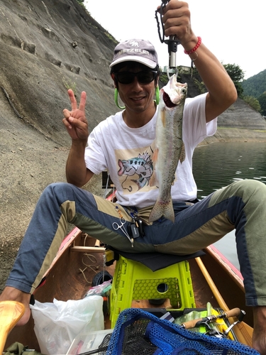 ニジマスの釣果