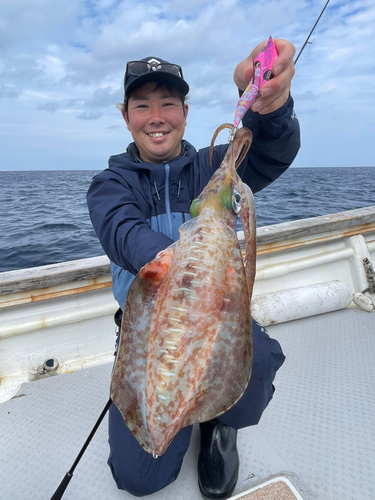 沖縄本島近海