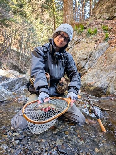 峰谷川渓流釣場