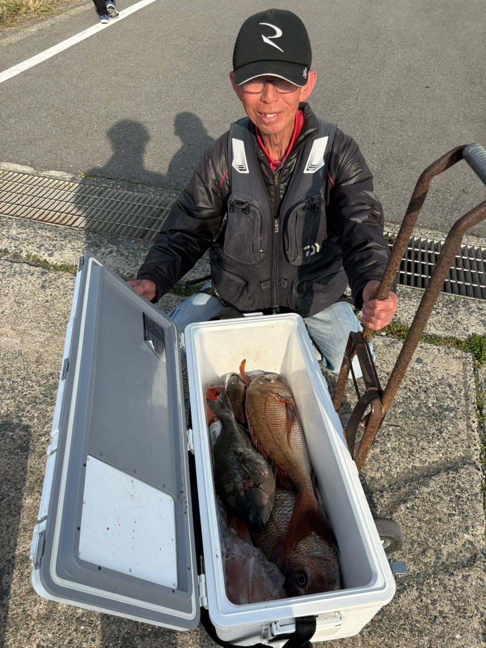 中村憲一@アクアシャインさんの釣果 2枚目の画像
