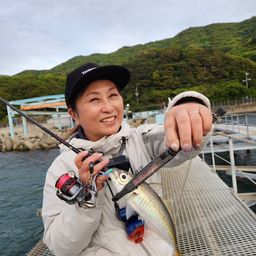 マアジ