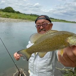 スモールマウスバス