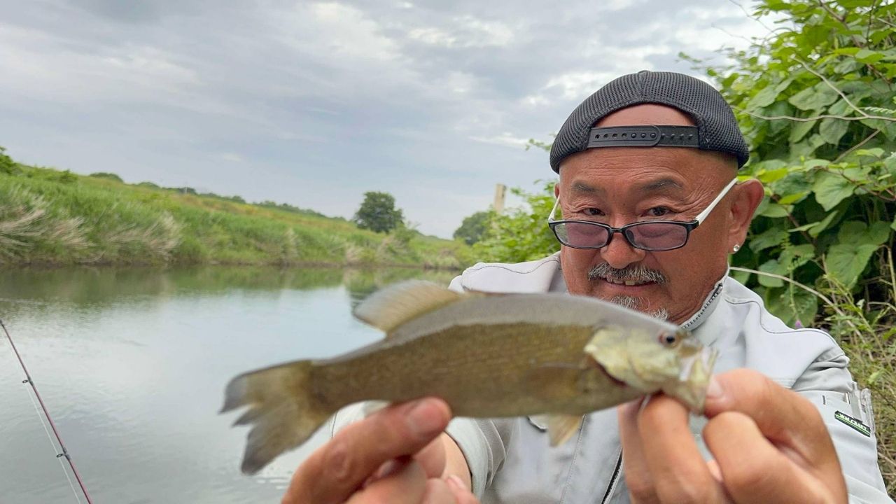 スモールマウスバス