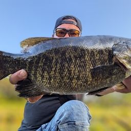 スモールマウスバス