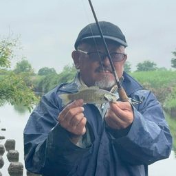 スモールマウスバス