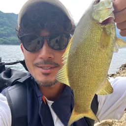 スモールマウスバス