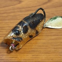 マナマズ