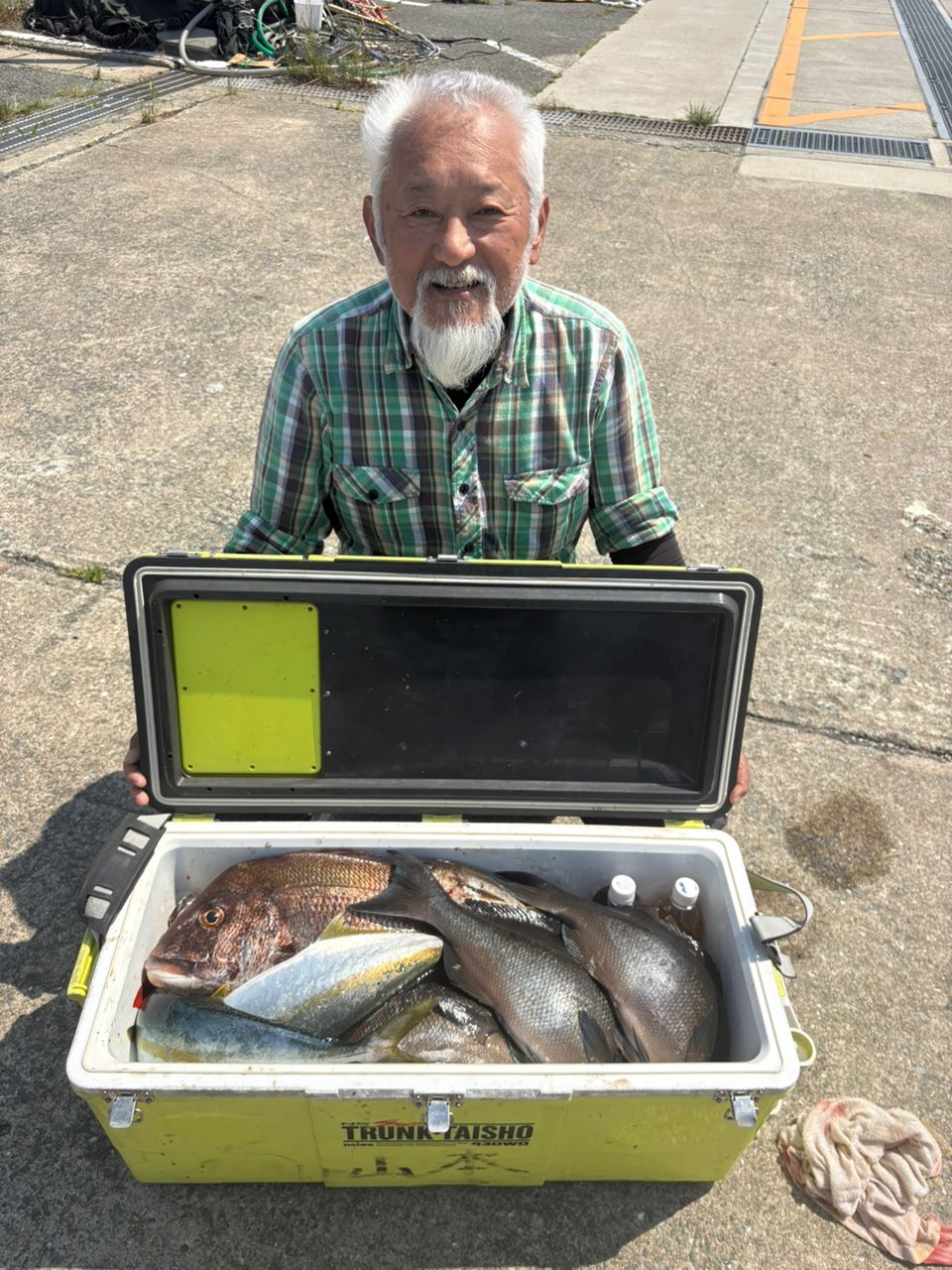 中村憲一@アクアシャインさんの釣果 2枚目の画像