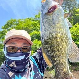 スモールマウスバス