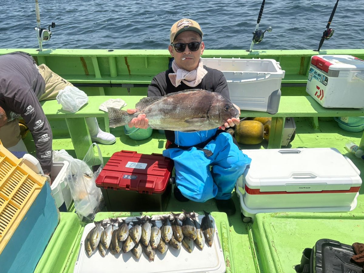 鈴木仁@丸又丸さんの釣果 3枚目の画像