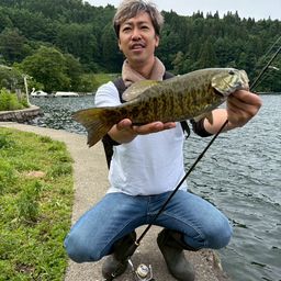 スモールマウスバス