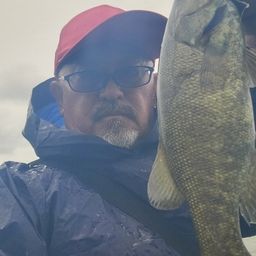 スモールマウスバス