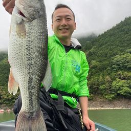 ブラックバス