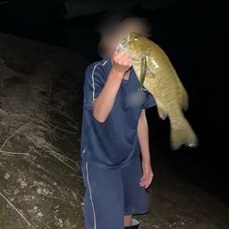 スモールマウスバス