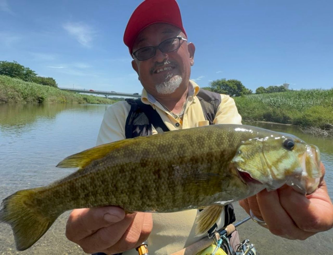 スモールマウスバス