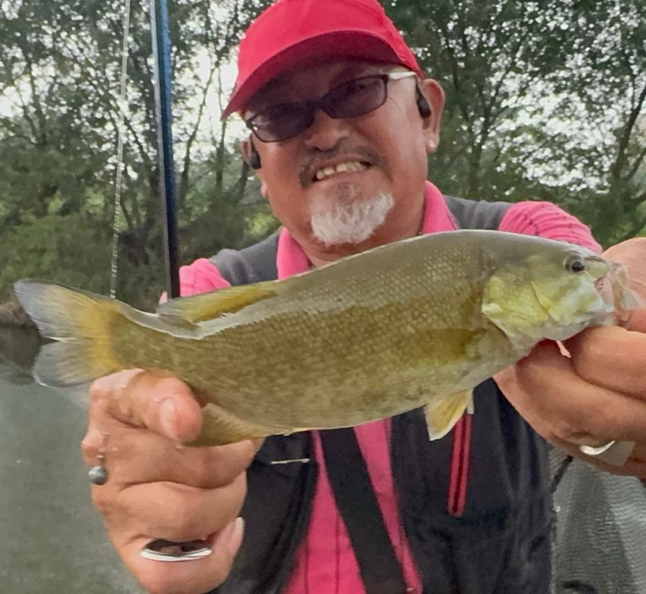 スモールマウスバス