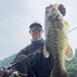 ブラックバス