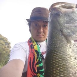 ブラックバス