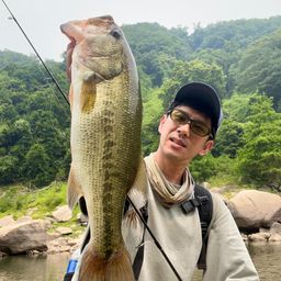 ブラックバス