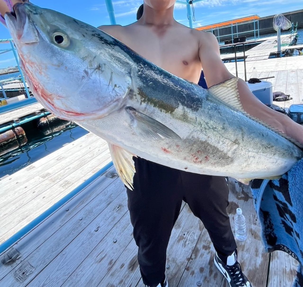 SHIMANO 19ソルティーアドバンス SHORE JIGGING S100MHの最安値