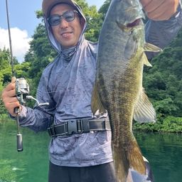 スモールマウスバス