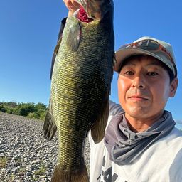 スモールマウスバス