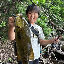 スモールマウスバス